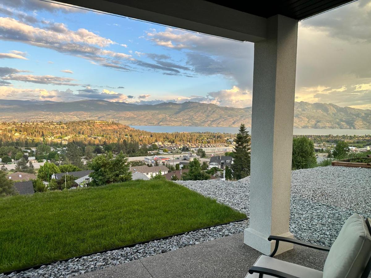 King Room with Lake View